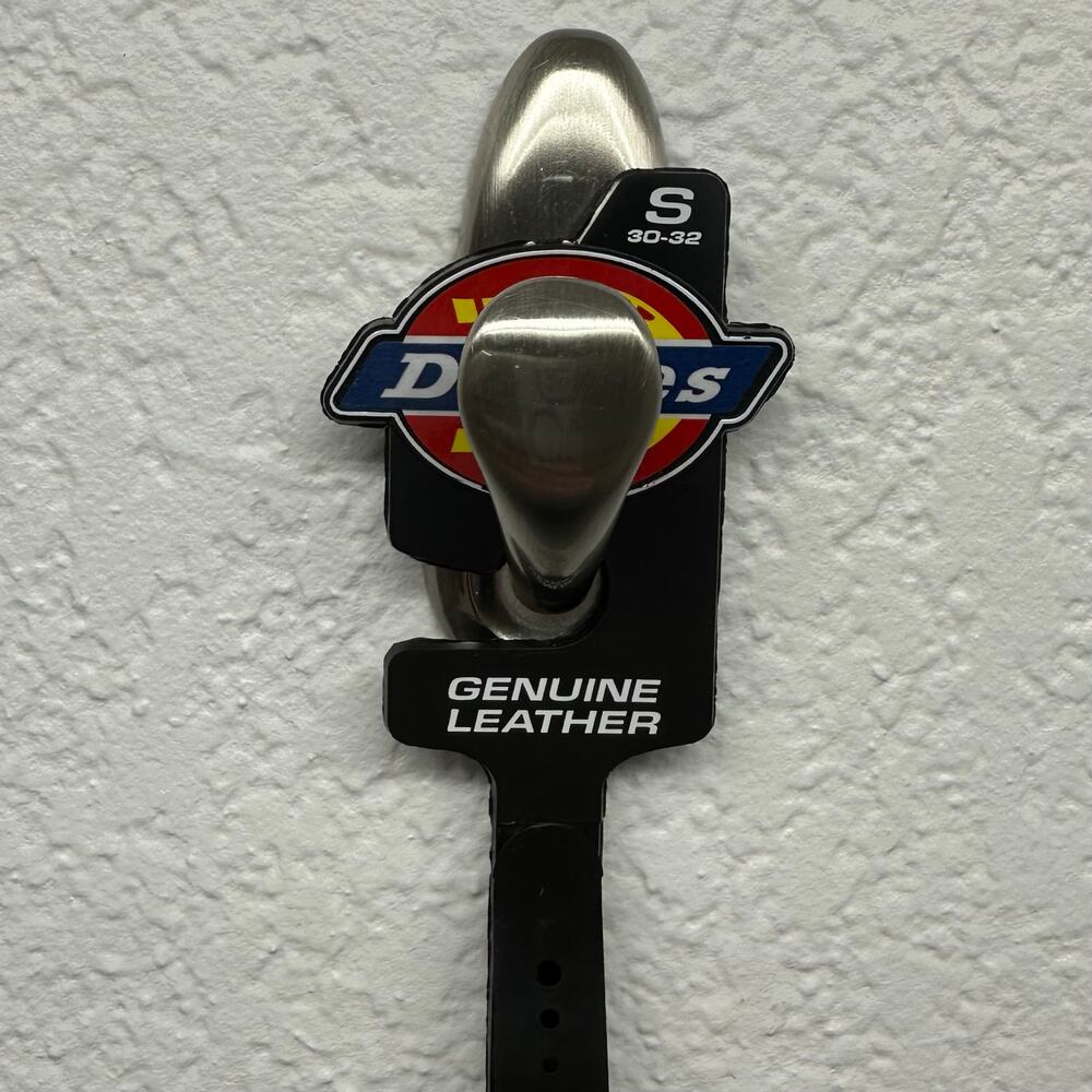 NWT! Dickies Genuine Leather Work Wear Men’s Size Small (30-32) Black Belt, K641